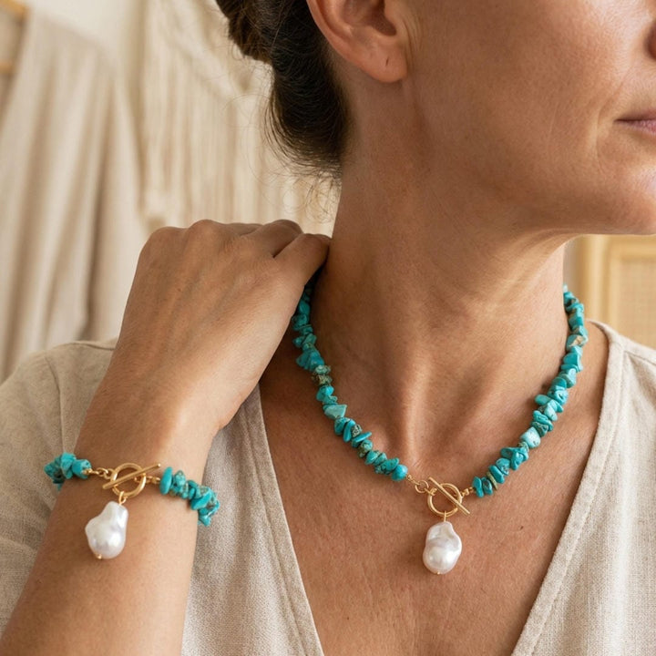 Bohemian Chip Bead and Pearl Pendant Jewelry Set