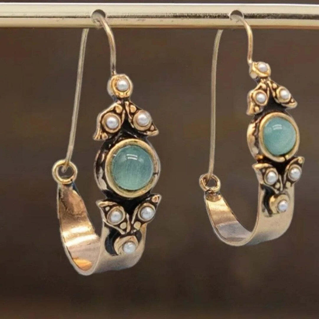 Timeless Silver Mint Cabochon Pearl Hoop Earrings