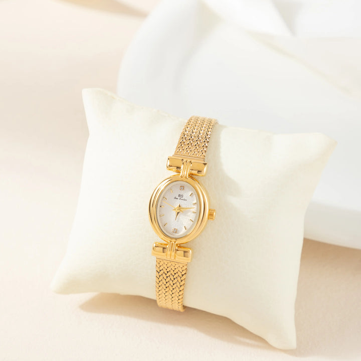 Gold Oval Selina