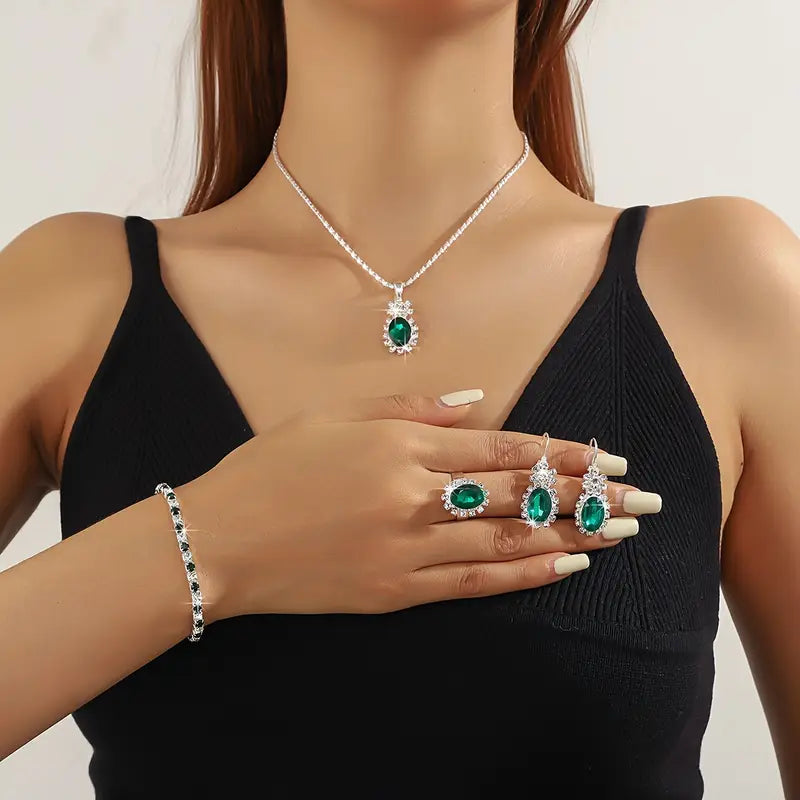 Malou – Aesthetic Collection