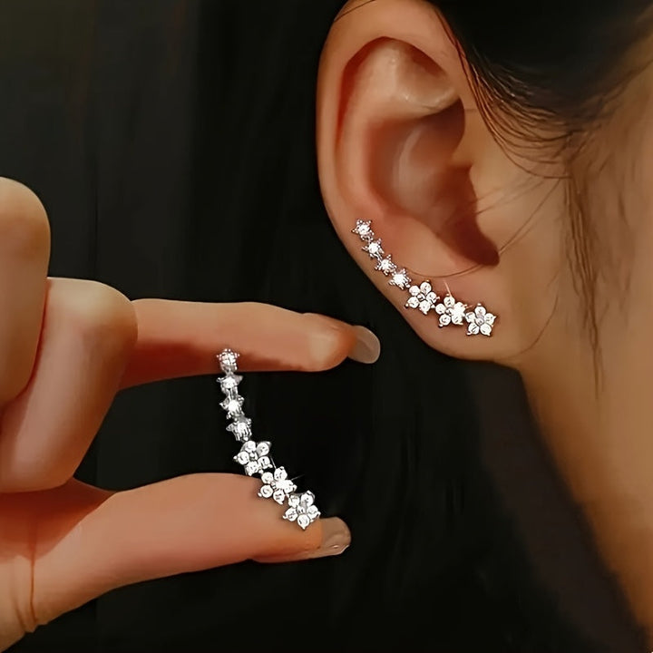 Freja – Classic Floral Earrings