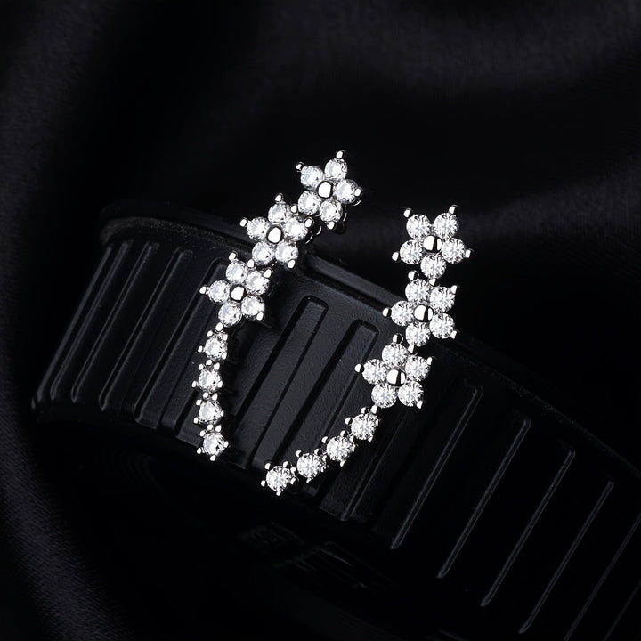 Freja – Classic Floral Earrings