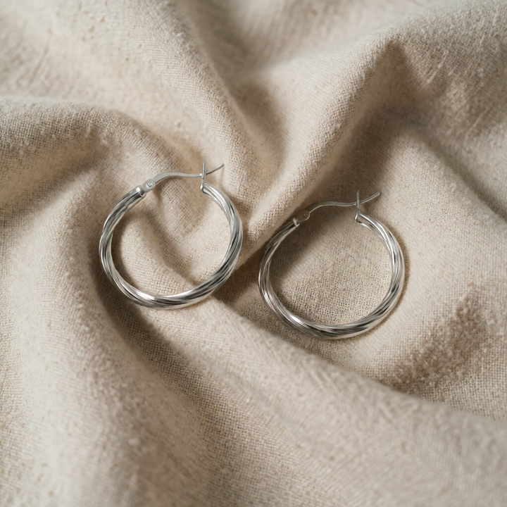 Elma – Transparent Harmony Design