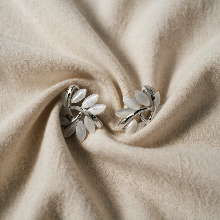 Silver Blossom Flora