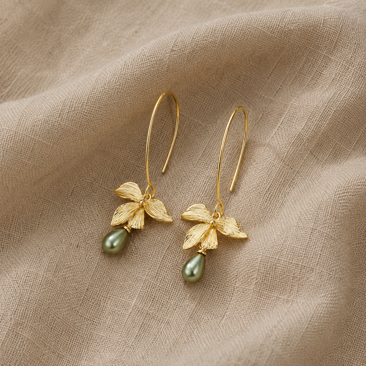 Gold Juliana Pearl