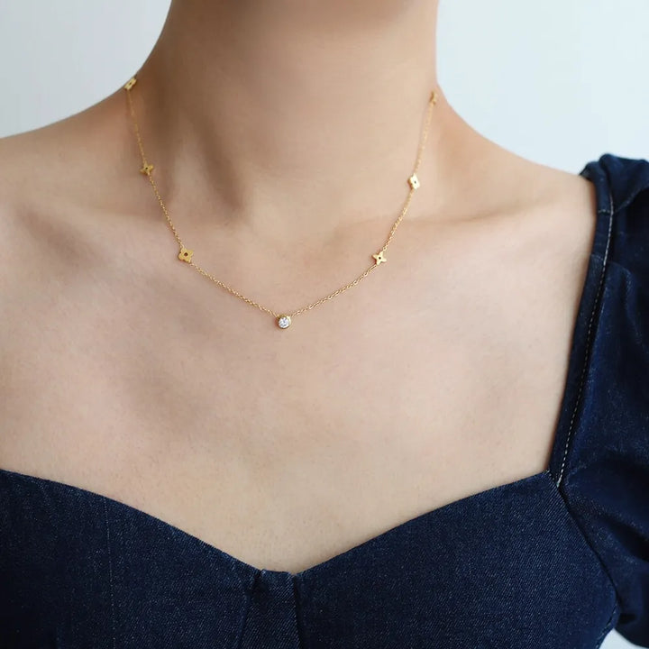 Line Necklace