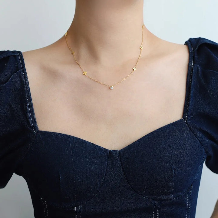 Line Necklace