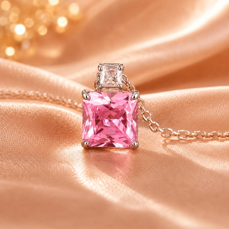 Elegant Zirconia Pendant Necklace
