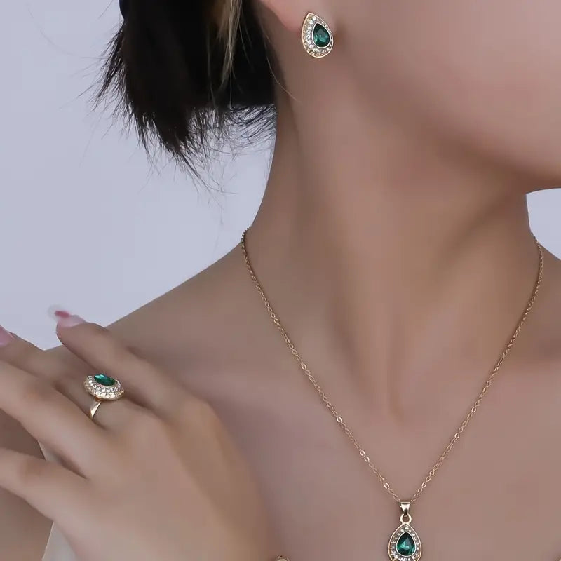 Emerald Gold by Noémie