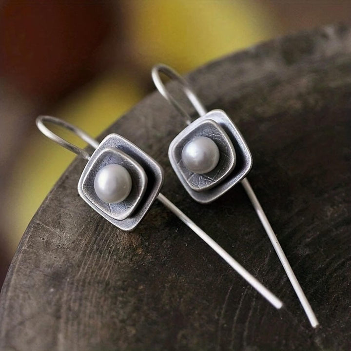 Contemporary Pearl Threader Earrings