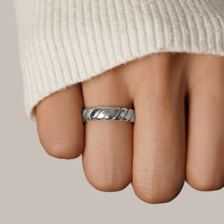 Lykke Ring