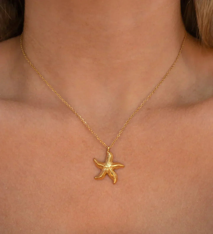 Oceana Pendant Necklace