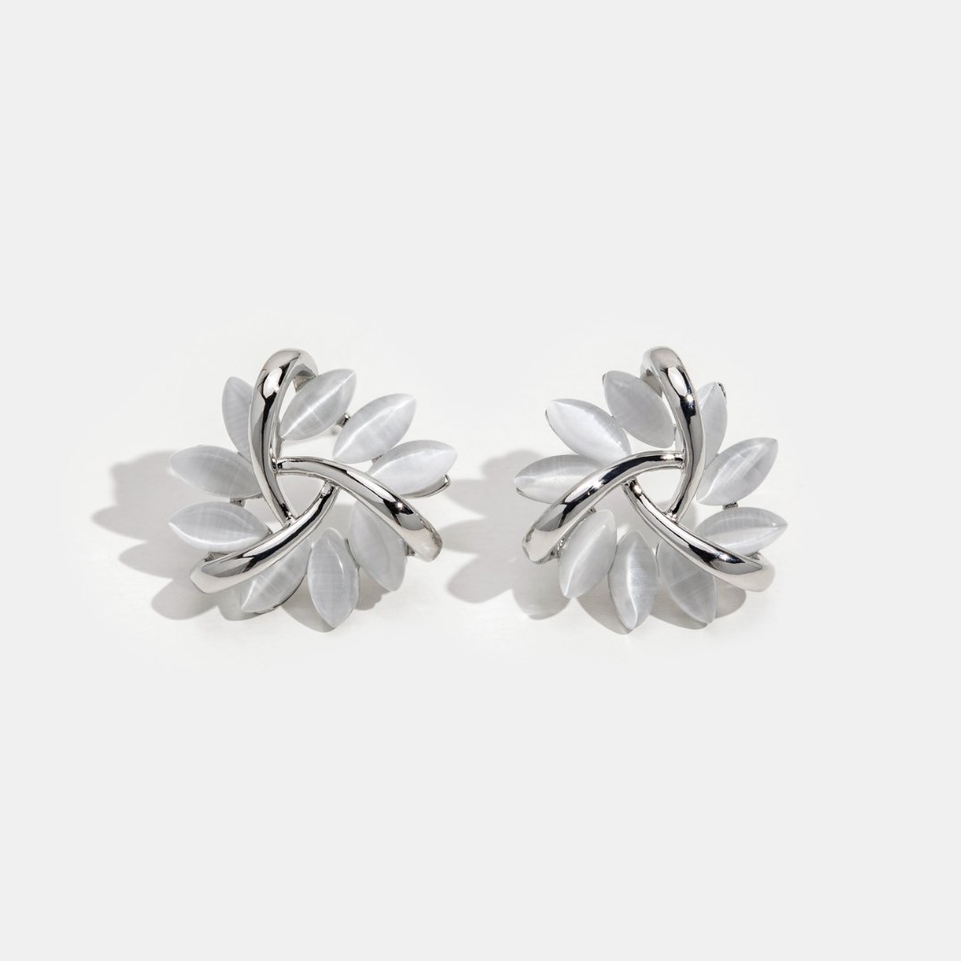 Silver Blossom Flora